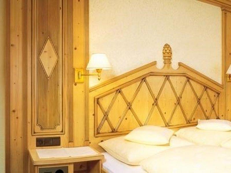 Hotel Badhaus ツェル アム ゼー エクステリア 写真