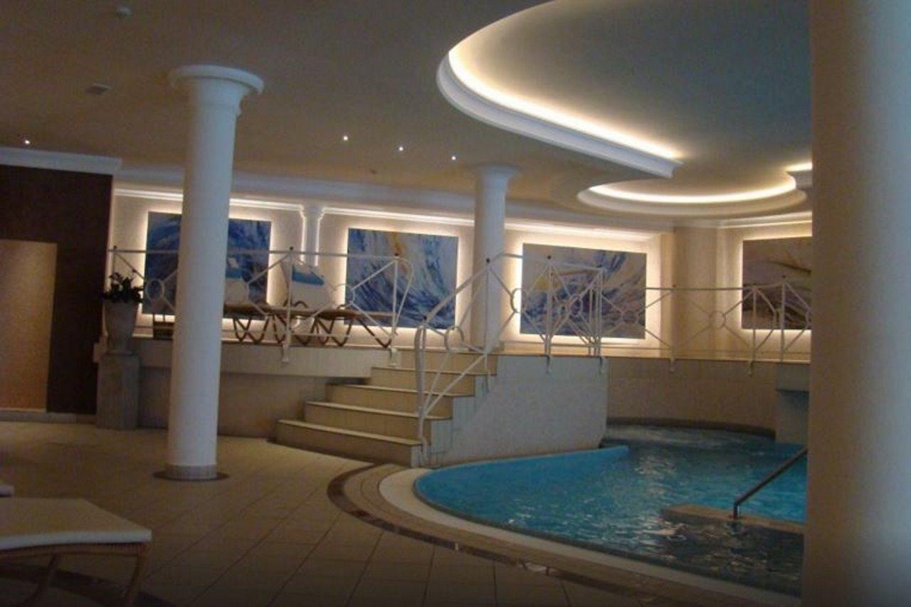 Hotel Badhaus ツェル アム ゼー エクステリア 写真